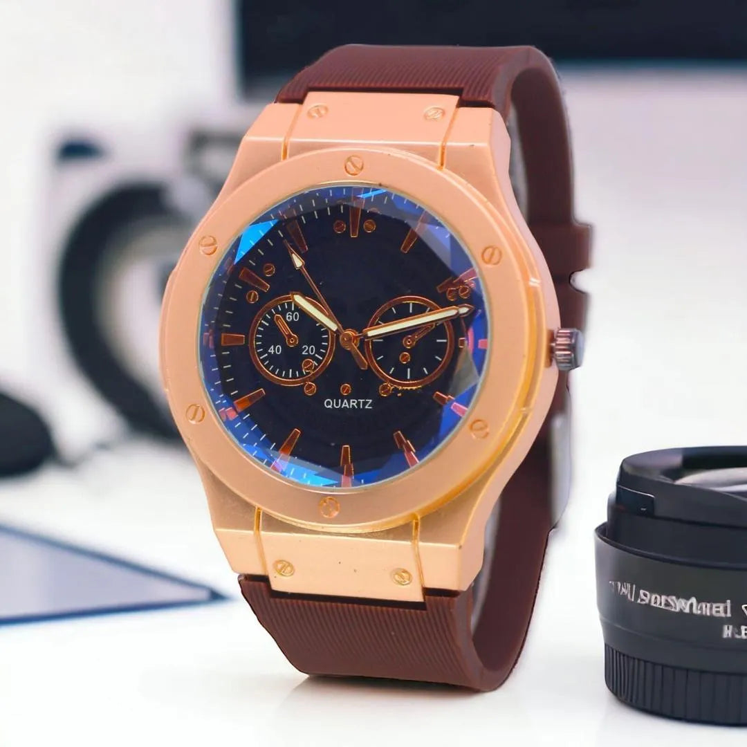 Men's Sports & Everyday Water-Resistant Silicone Strap Quartz Watch