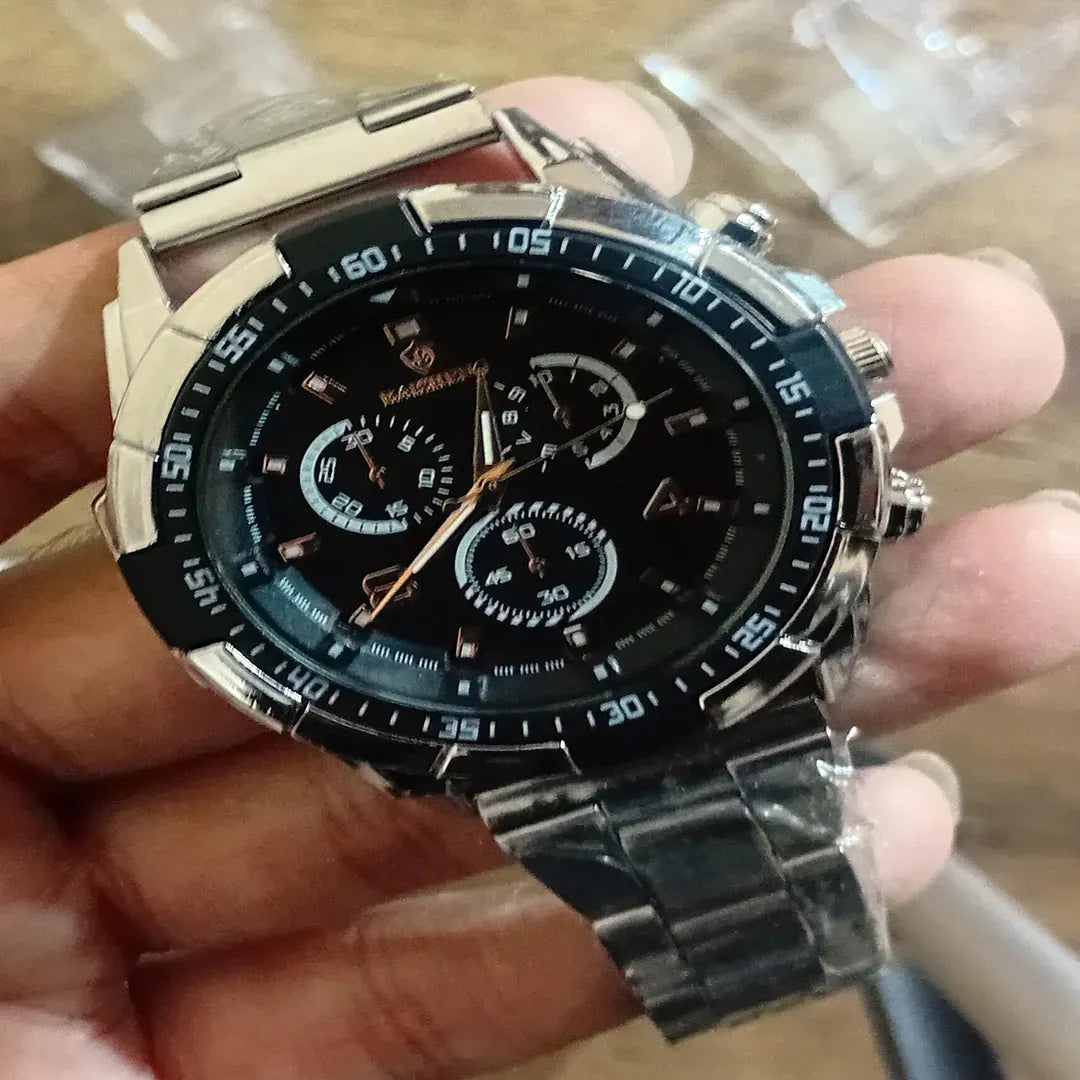 Men's Modern Stylish Silver Chain Watch with Box – Random Multicolor Dial Accent