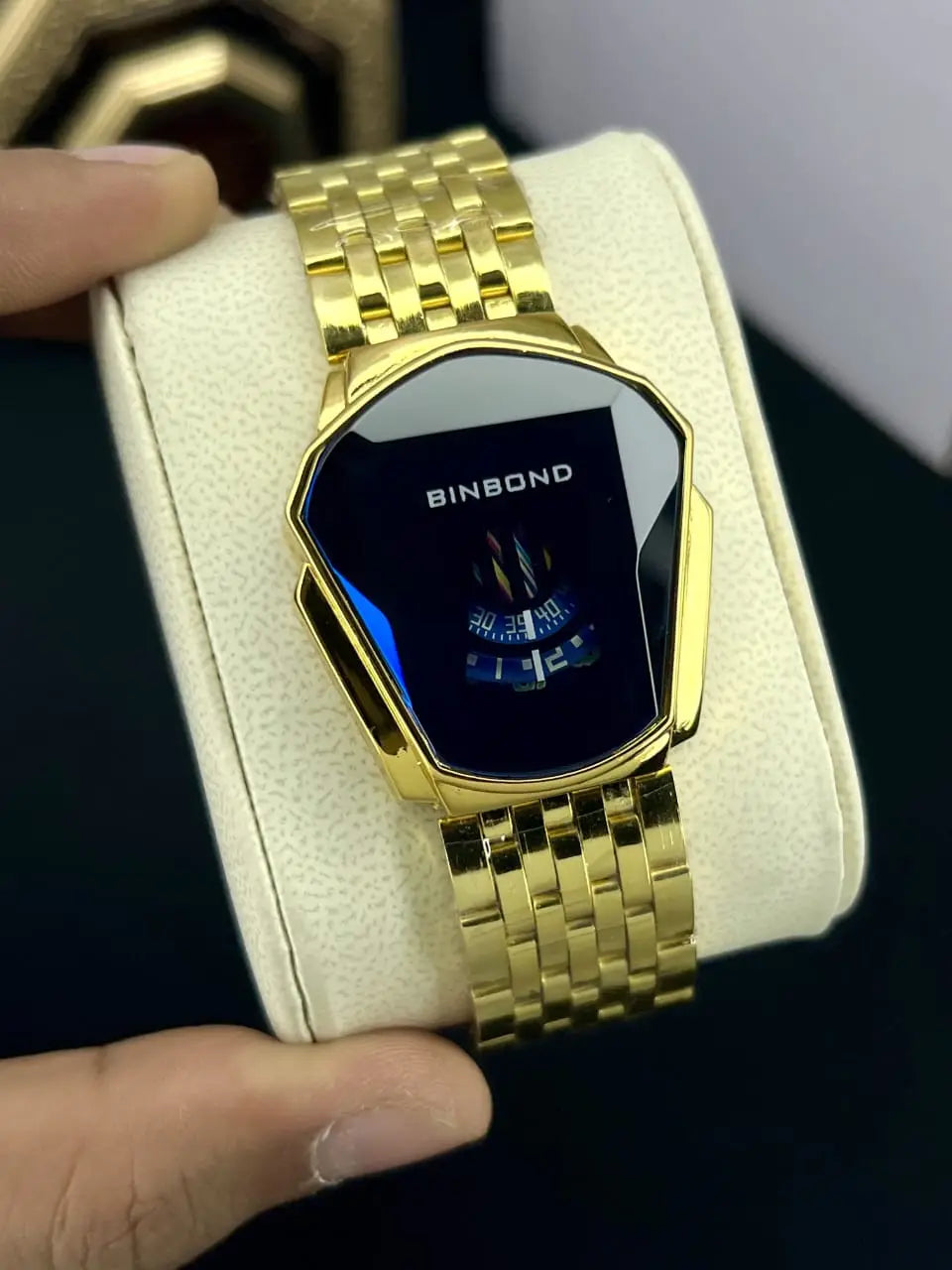 Luxury Inspired Multicolor Square Dial Steel Chain Watch For Women - Lightweight Bracelet Wristwatch