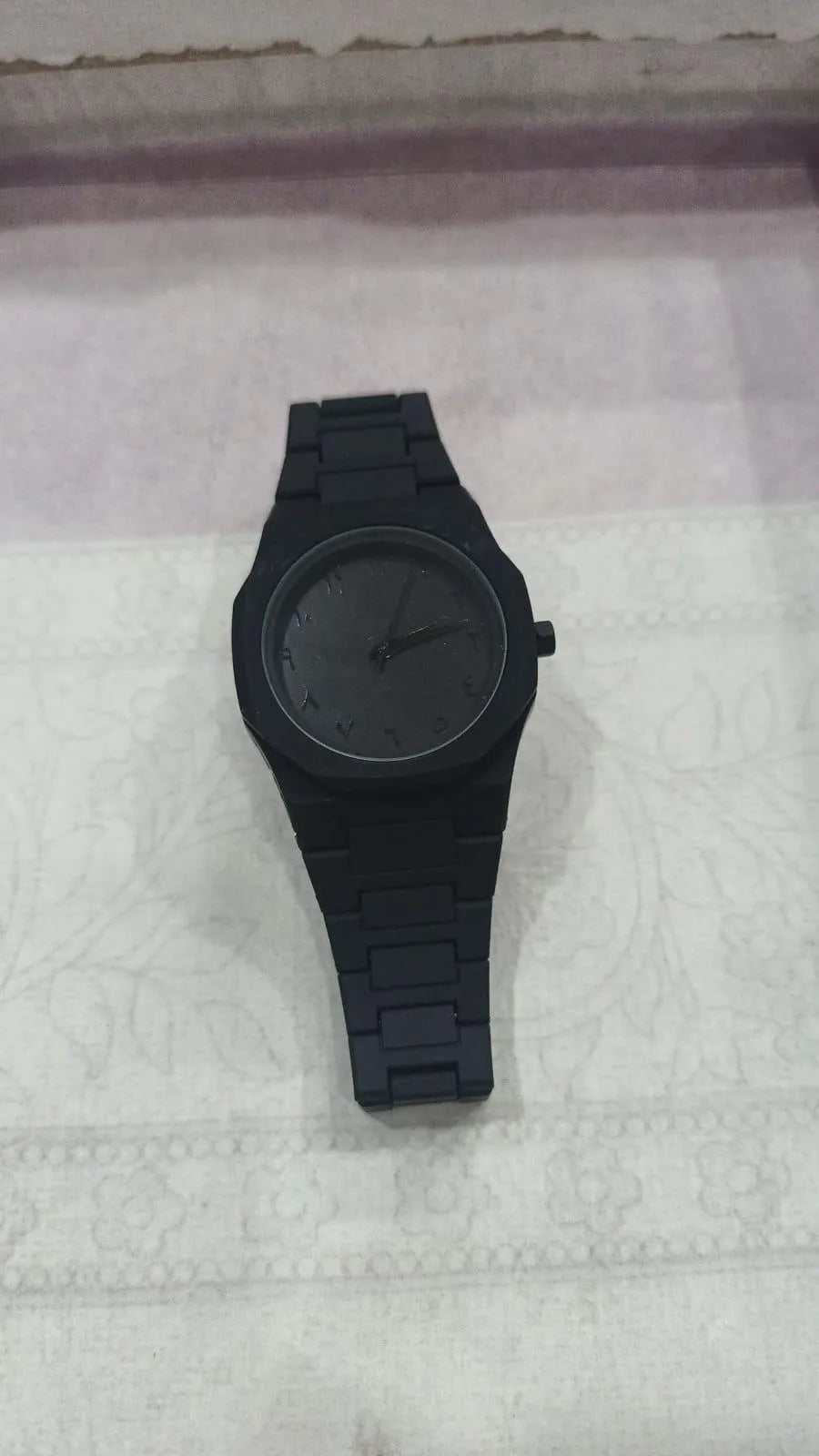 Men's Imported Black Carbon Fiber Quartz Analog Watch