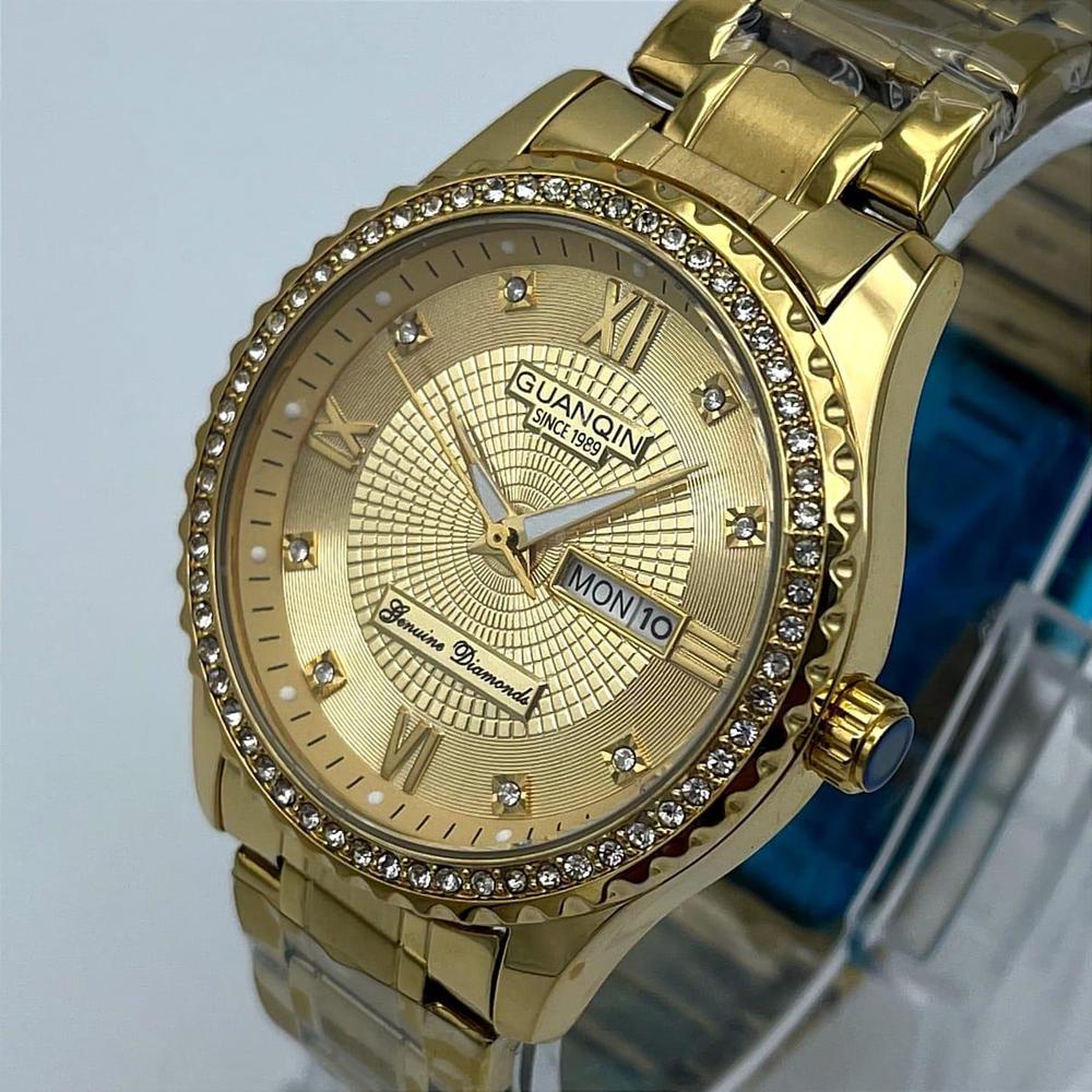 Men's Luxury Gold-Tone Stainless Steel Quartz Watch with Crystal Bezel & Date Display