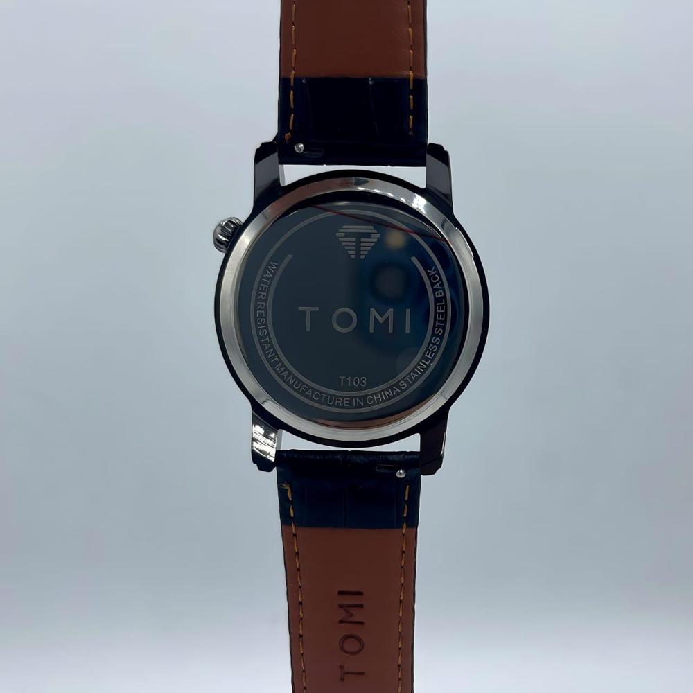 Men's Semi-Formal Leather Watch with Transparent Gear Dial & Roman Numerals