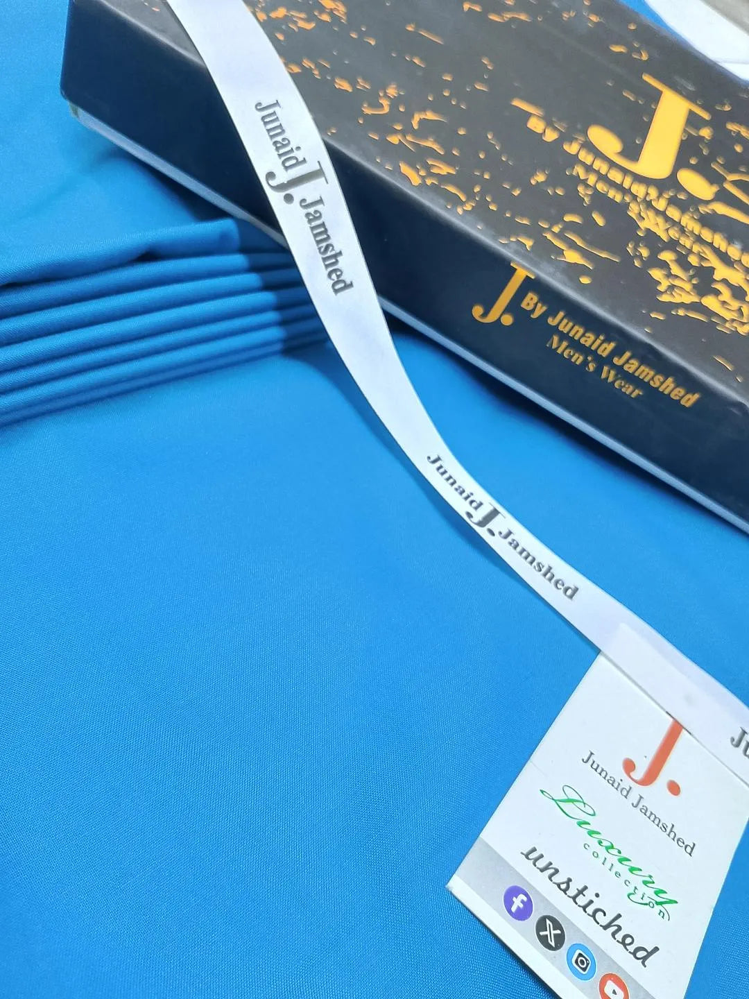 Men's Premium Unstitched Wash & Wear Suit – Turquoise | Elegant All-Season Fabric