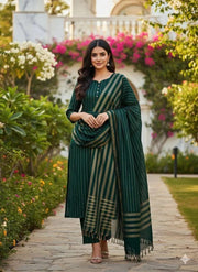 Emerald Grace – 3-Piece Luxury Swiss Lawn Collection