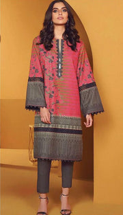 Summer Bloom – 3-Piece Digital Printed Lawn Suite