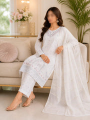 Ivory Bloom – Pure Cotton Lawn Embroidered 3-Piece Stitched Set
