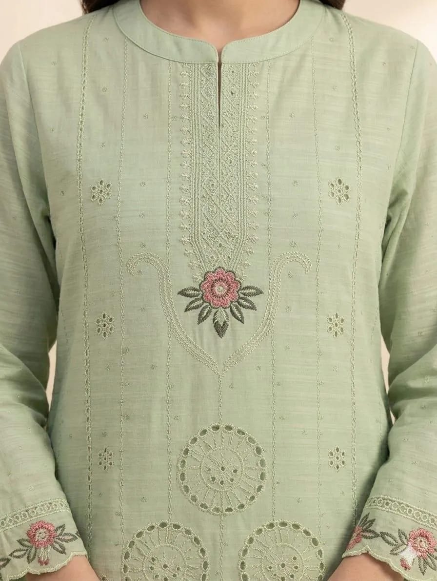 Emerald Bloom – Embroidered Green Cotton Lawn 3-Piece Stitched Set