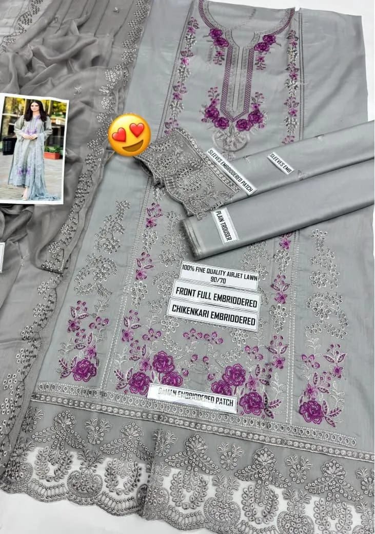 Mushq Grey Elegance – Embroidered Lawn Suit with Luxury Chikenkari Dupatta