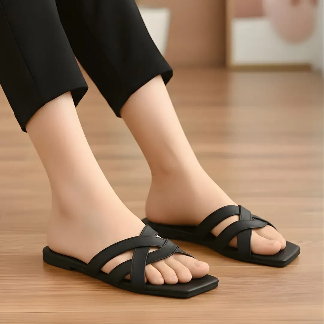 Twinkle Steps Black Rexine Flats For Women - Classic Casual & Formal Footwear