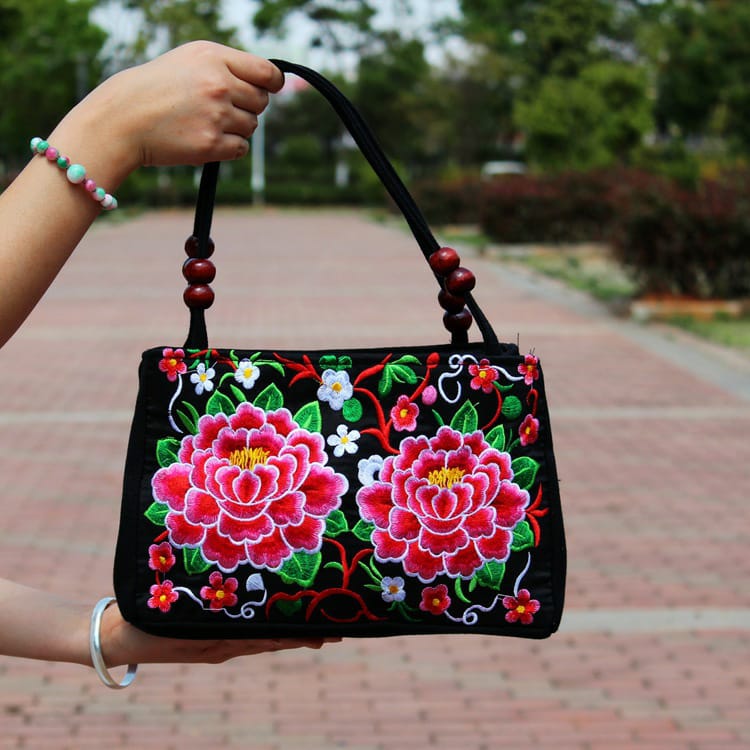 Casual Red Canvas Shoulder Bag For Women - Lightweight & Stylish Everyday Tote Bag