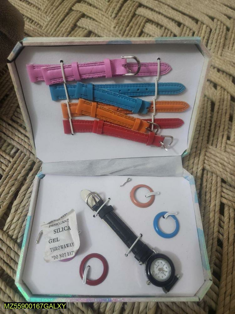 6-in-1 Interchangeable Leather Strap Watch Set For Women - Round Quartz Analogue Gift Set