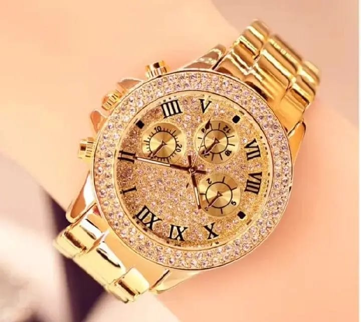Elegant Golden Bronze Chain Strap Bracelet Watch For Women - Classic Round Dial Wristwatch