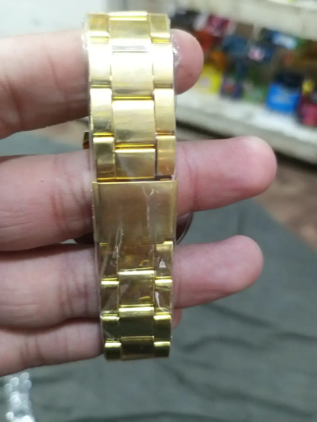 Luxury Inspired Yellow Aluminum Chain Strap Watch For Women - Fashion Chronograph Wristwatch